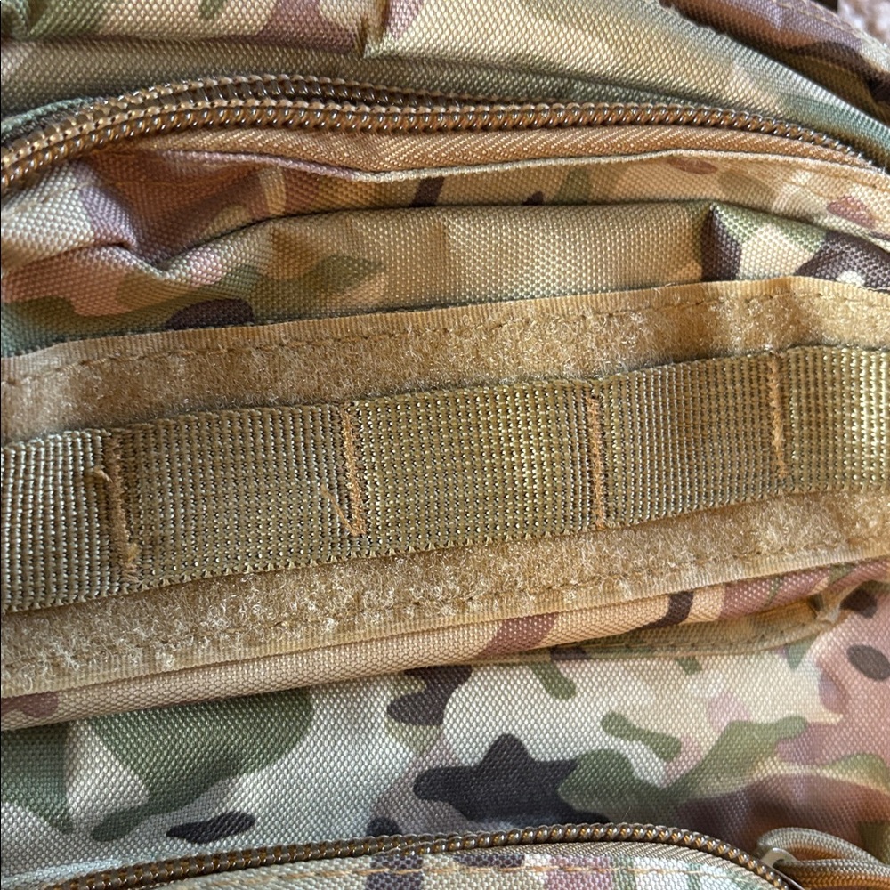 Camo water resistant Backpack
Military Uniform Supply Brand - Picture 7 of 9